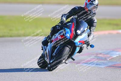 media/Jan-20-2023-Fastrack Riders (Fri) [[f2ad32aba3]]/Level 1/session 5 turn 13/